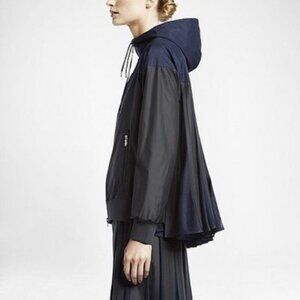 Nike x Sacai Womens M Windrunner Pleated Jacket Navy Blue Black Mesh RIPS 716917